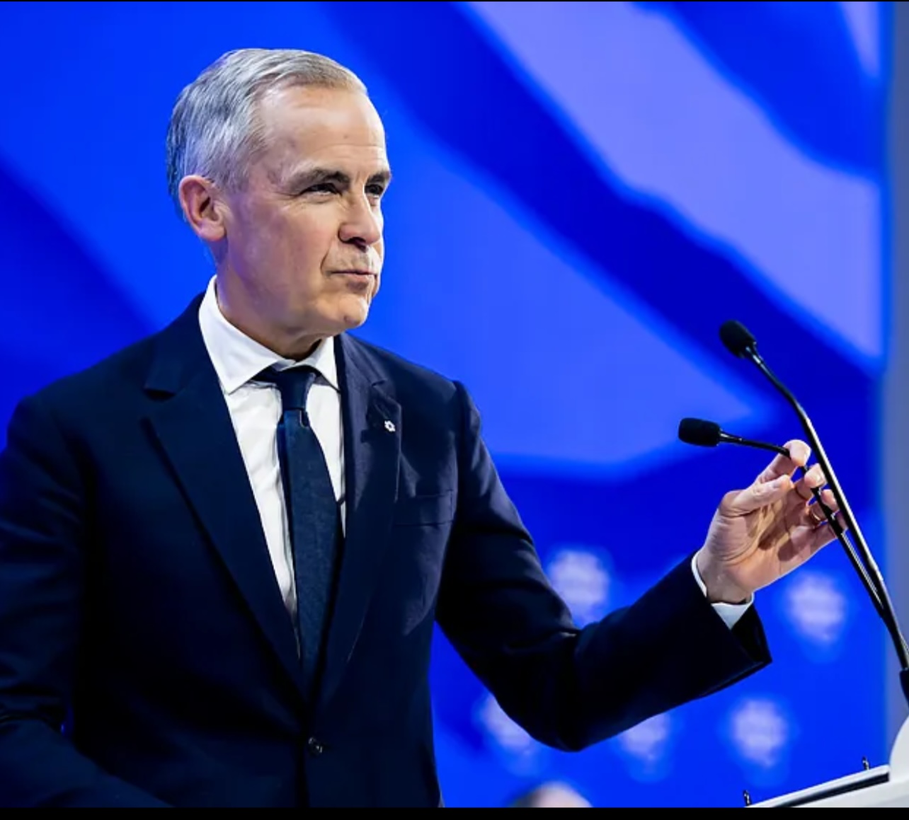 Entre Davos y la infancia: la humanidad en juego