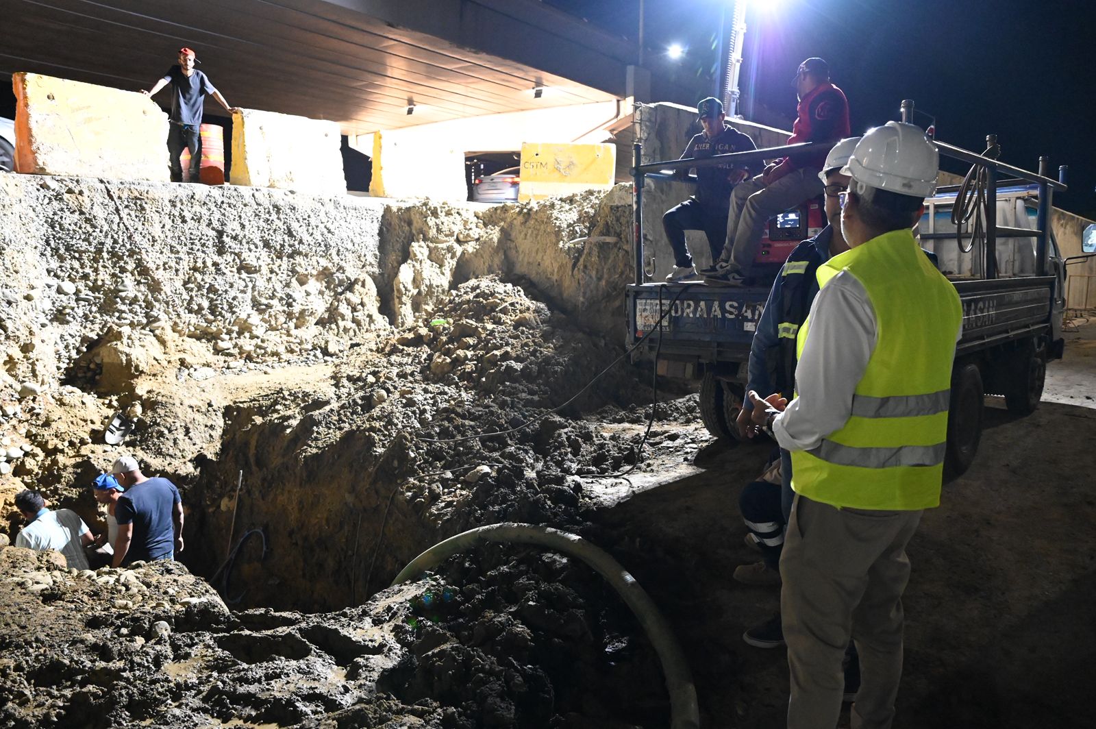 Coraasan avanza en corrección de avería en autopista Duarte para restablecer servicio en las próximas horas