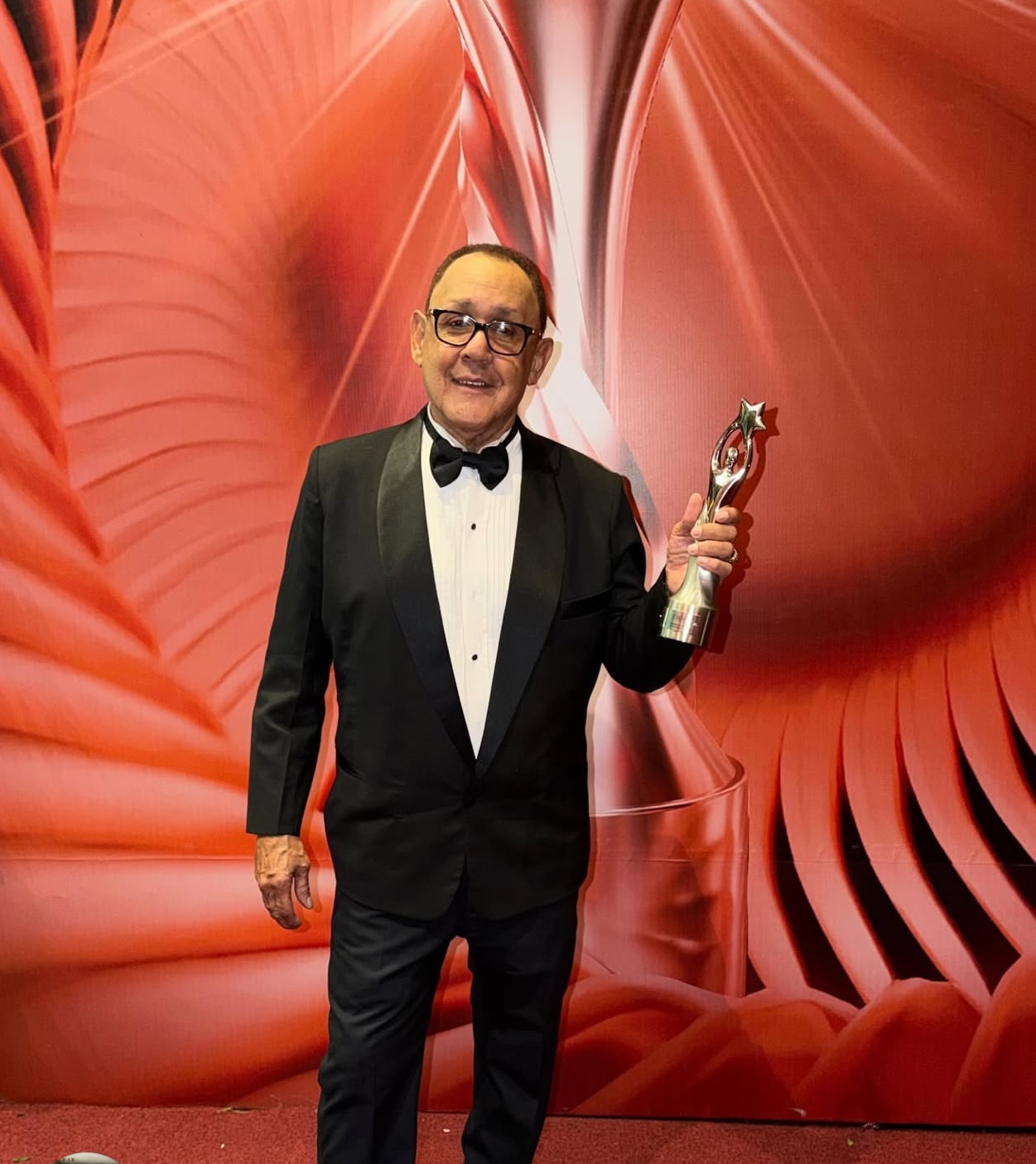 Santiago y su presencia en Premios Soberano.