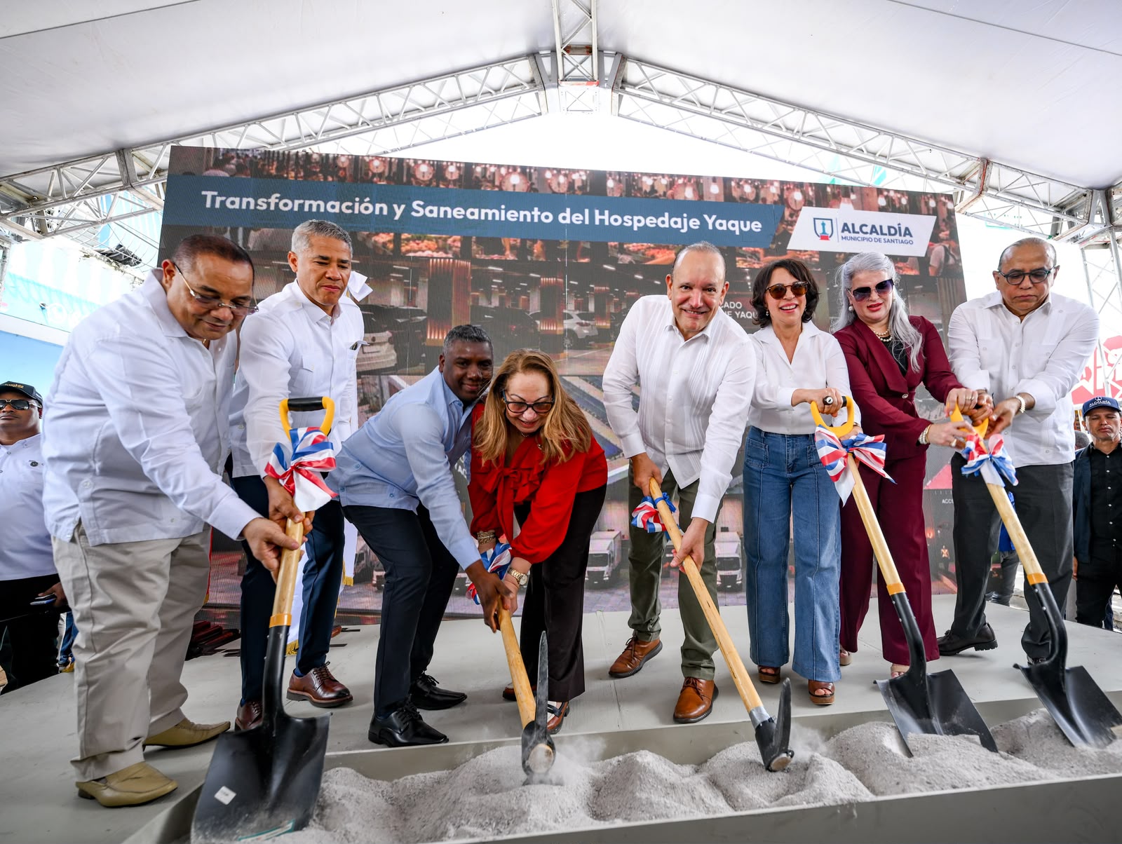 Alcaldía de Santiago inicia transformación y saneamiento del Hospedaje Yaque con inversión de RD$451 millones.