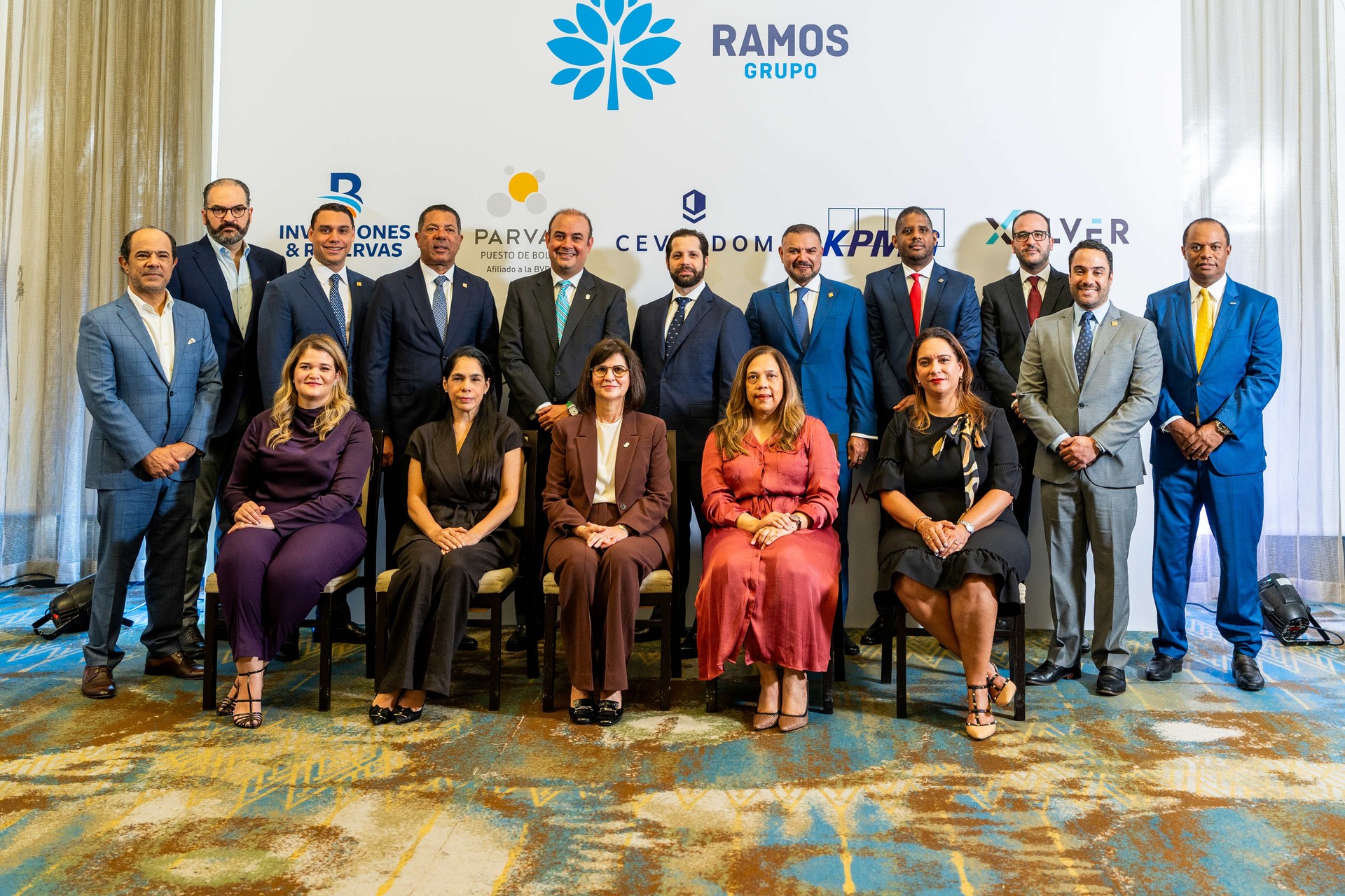 Grupo Ramos lanza fideicomiso inmobiliario de oferta pública de renta variable, uno de los instrumentos de mayor escala en el mercado local.