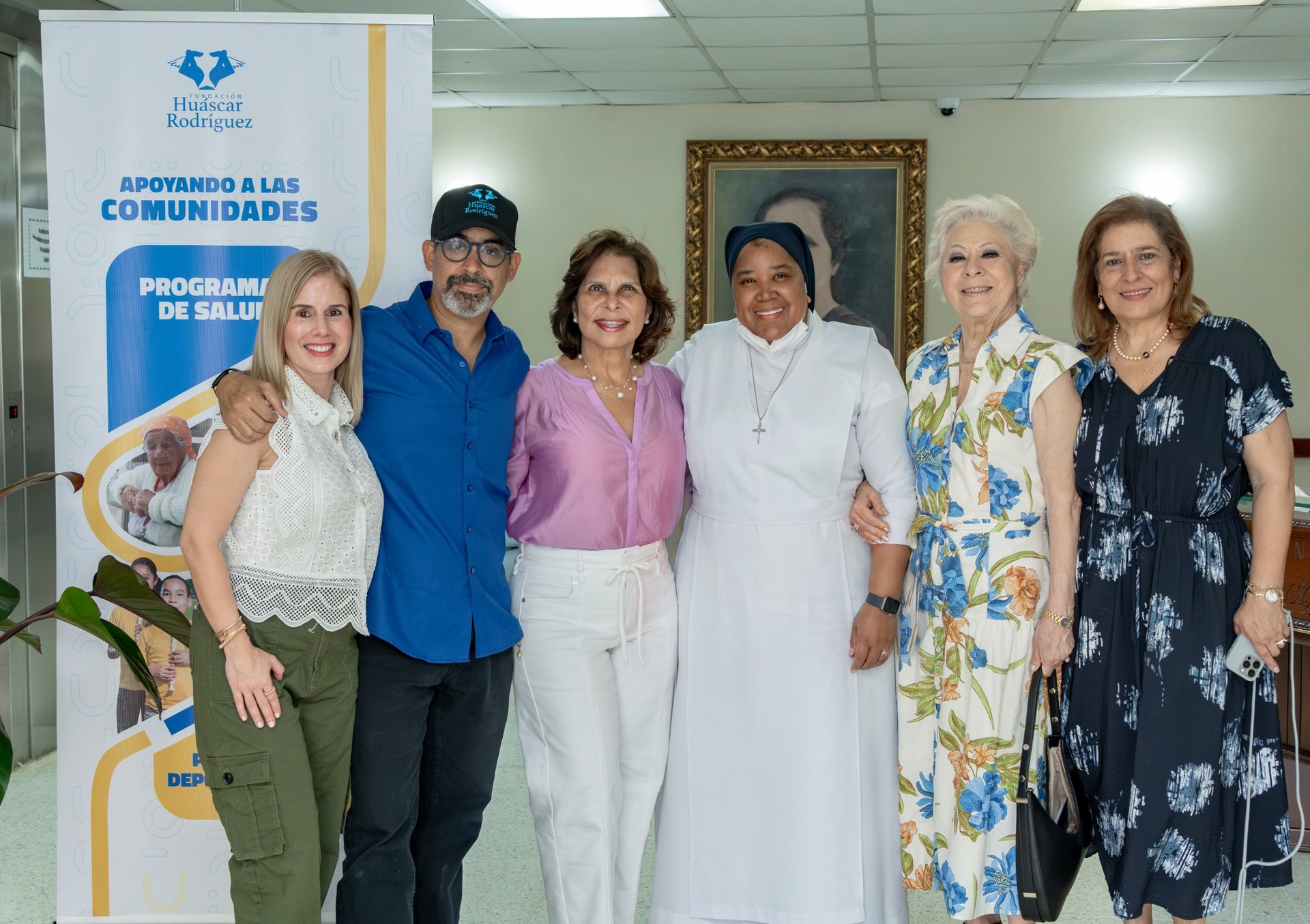 Fundación Huáscar Rodríguez Herrera realiza operativo médico Geriátrico Margarita Herrera.
