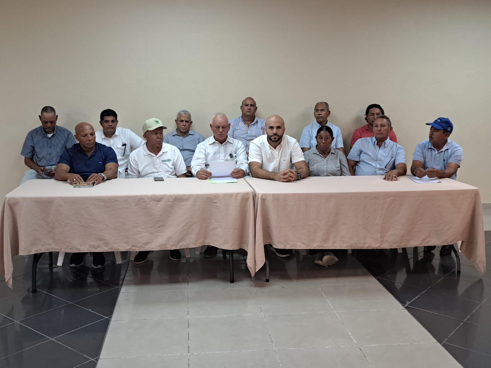 FENARROZ respalda al Gobierno y pide proteger al arroz dominicano en negociaciones con EE. UU.