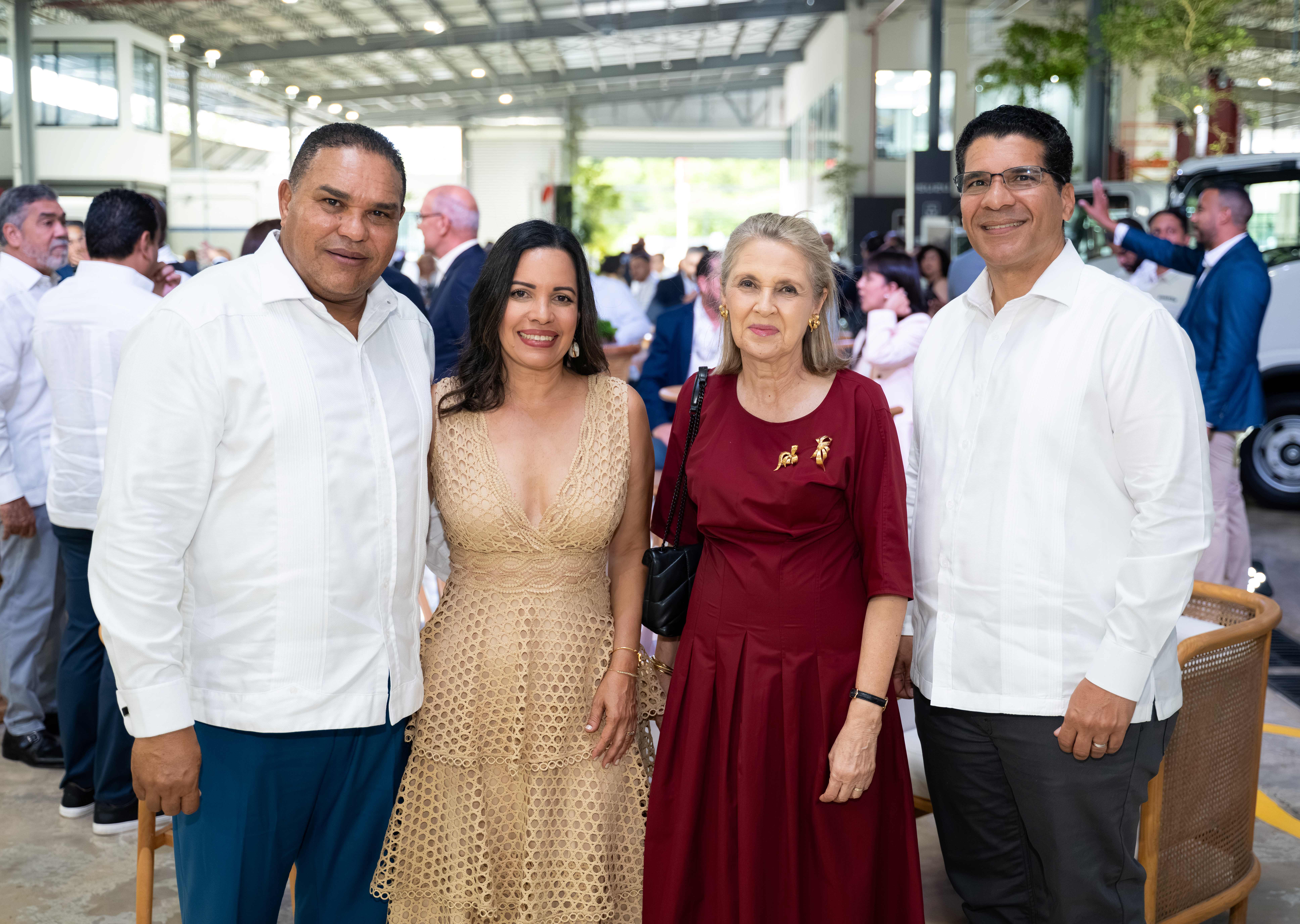Antonio Ochoa, Aritza Castillo, Clara Reid y Anthony Ochoa